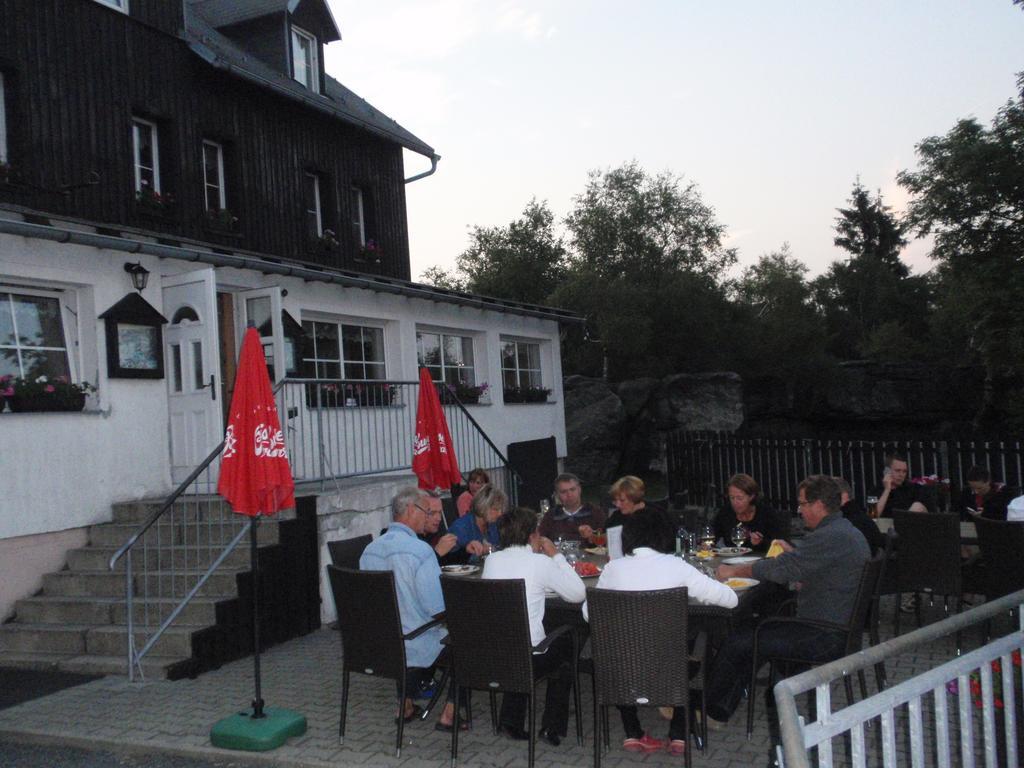 Sneznik Hotel Eksteriør billede
