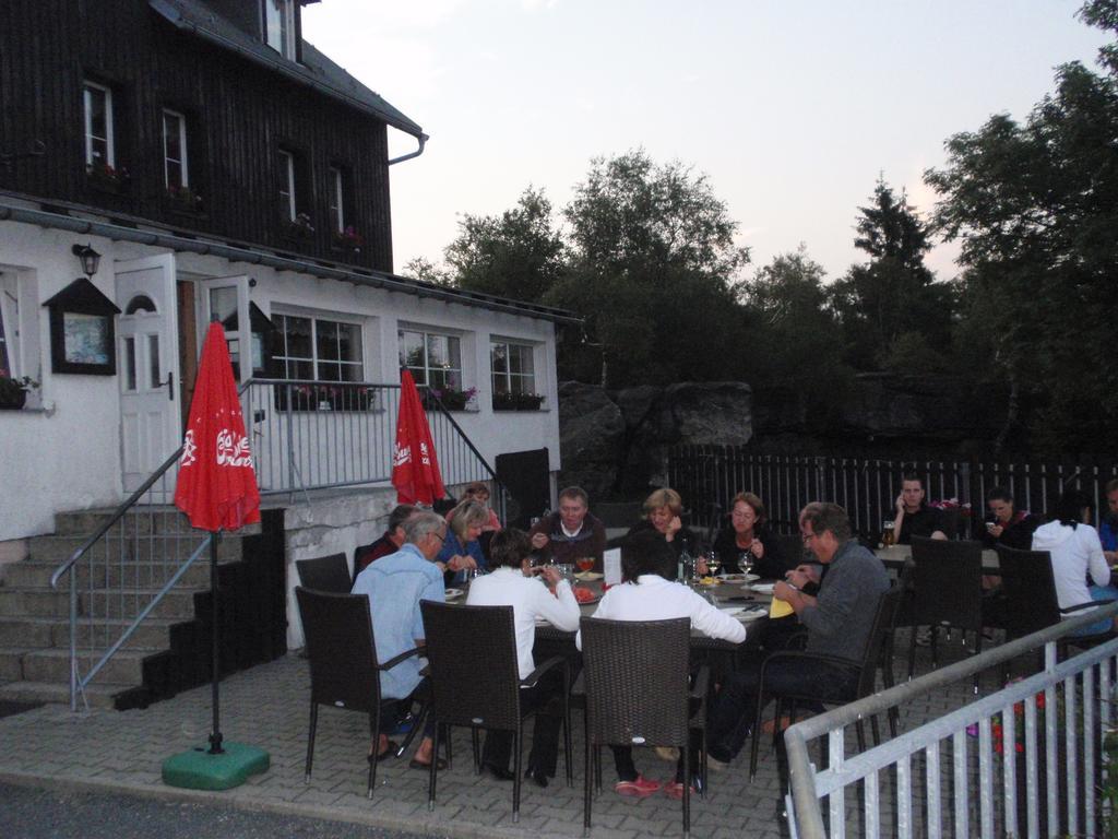 Sneznik Hotel Eksteriør billede